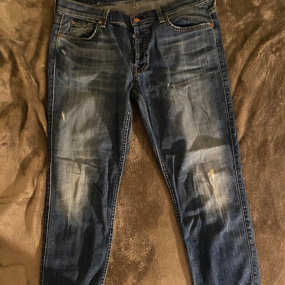 7 for all Mankind